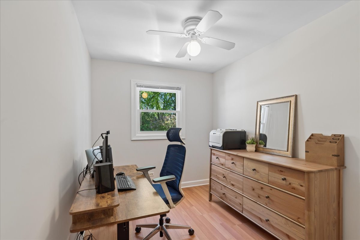 313 Maple Lane Round Lake, IL 60073 - Photo 10 of 19 Gallery Image 10