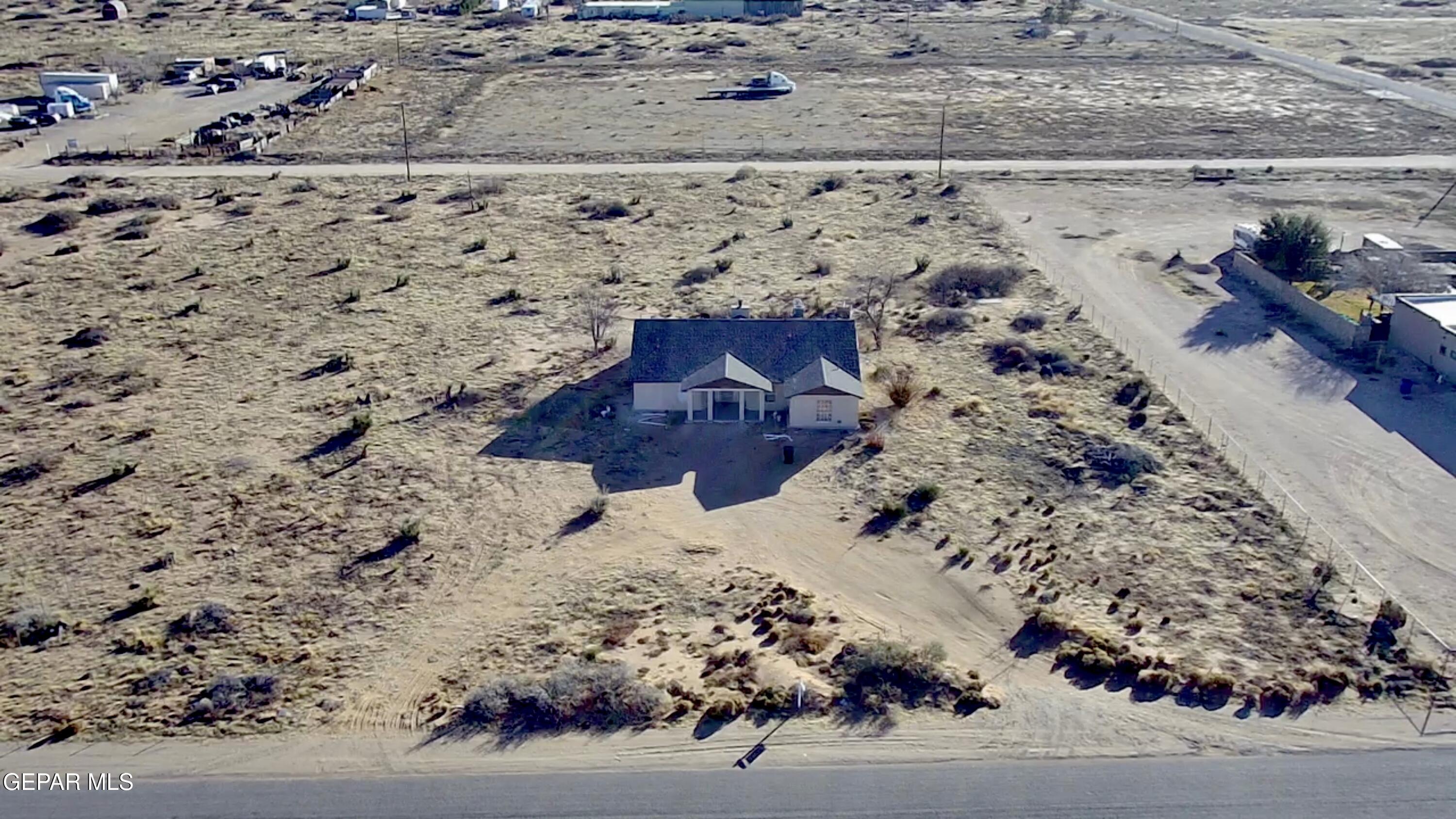 5156 Bradley Road El Paso, TX 79938 - Photo 4 of 39 IMG_1361