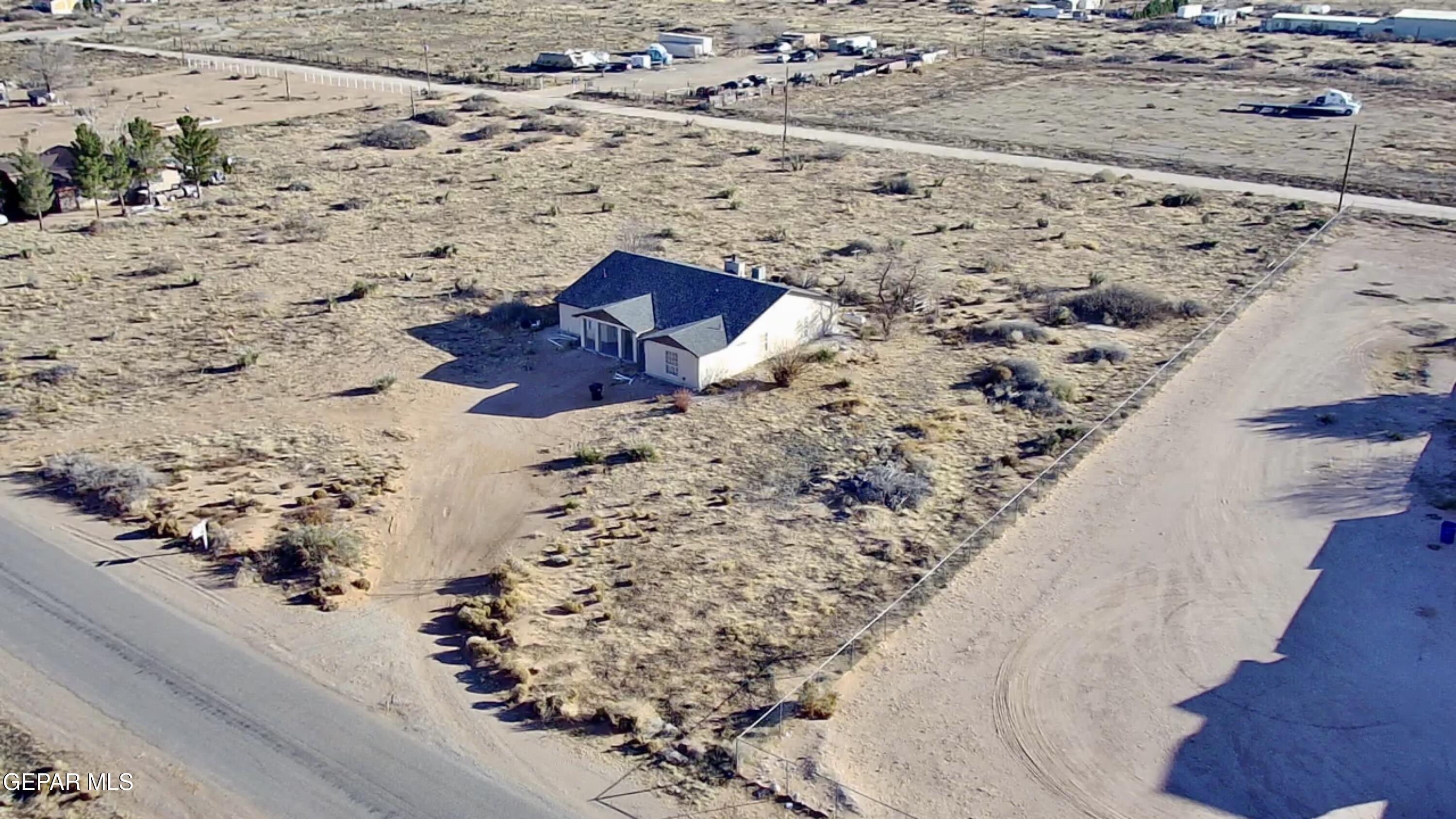 5156 Bradley Road El Paso, TX 79938 - Photo 5 of 39 IMG_1362