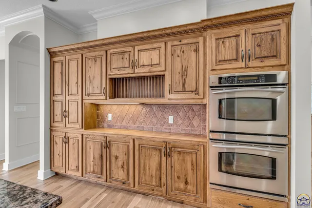 $584,000 | 4112 Blackjack Oak Drive, Lawrence, KS 66047