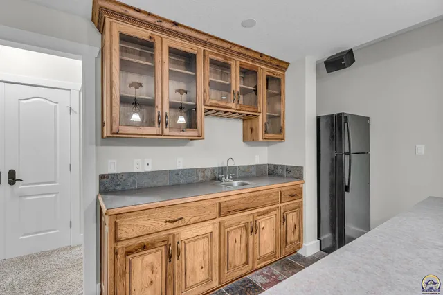 $584,000 | 4112 Blackjack Oak Drive, Lawrence, KS 66047