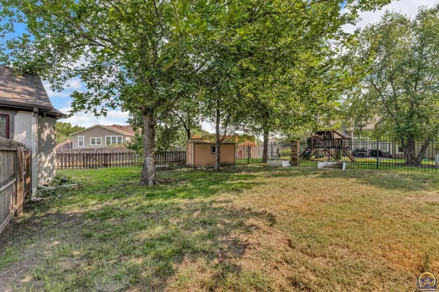 $584,000 | 4112 Blackjack Oak Drive, Lawrence, KS 66047