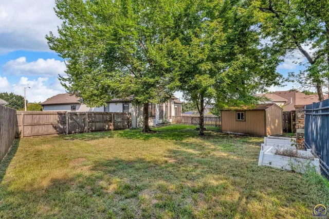 $584,000 | 4112 Blackjack Oak Drive, Lawrence, KS 66047