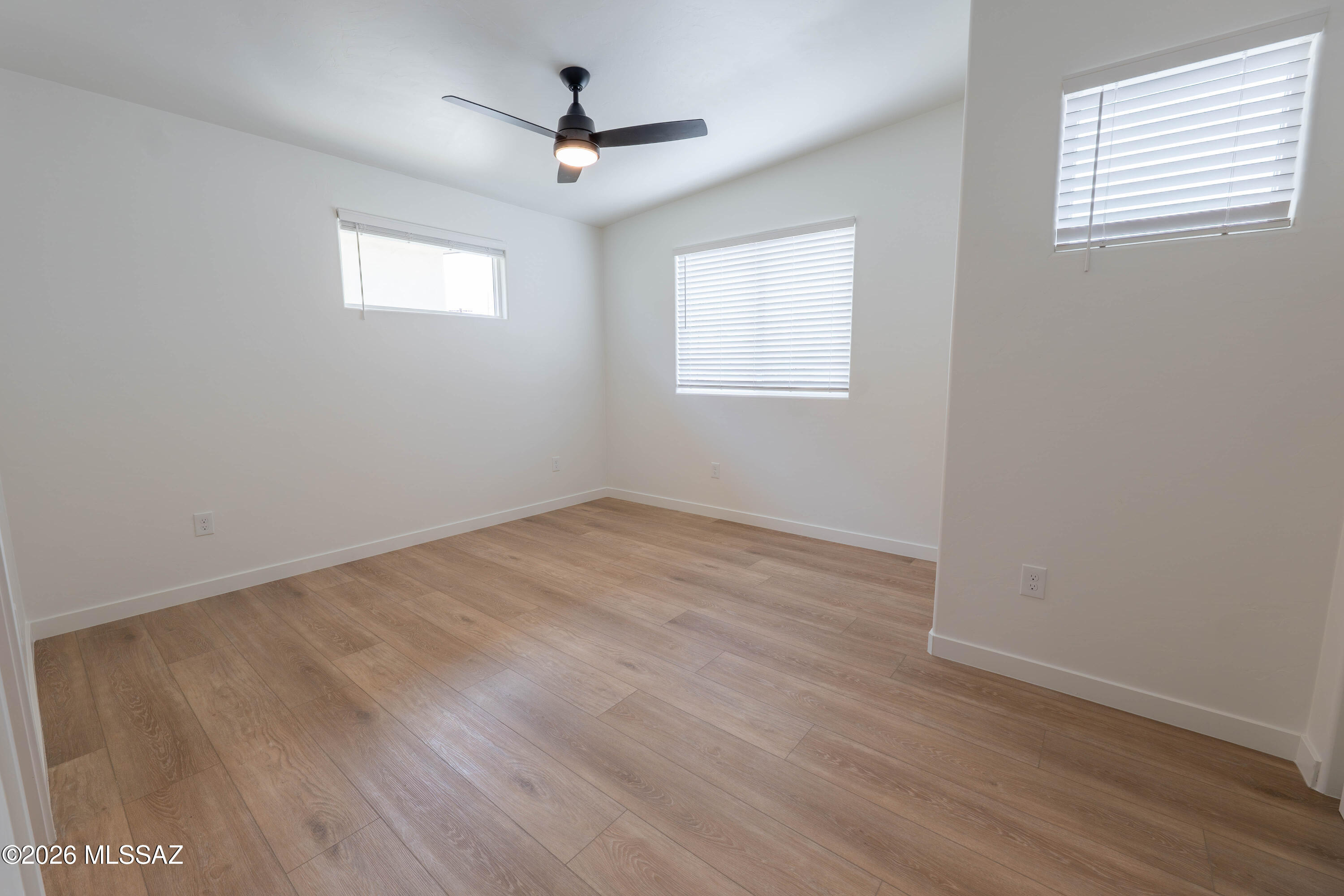 1300 North Rook Avenue, Unit 18 Tucson, AZ 85712 - Photo 13 of 20