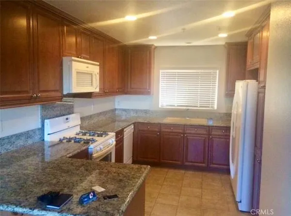 $550,000 | 2818 Green River Road, Unit 102, Corona, CA 92882