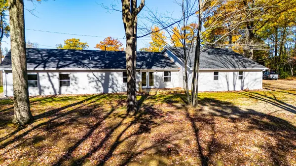 $365,000 | 2385 West Houghton Lake Drive, Houghton Lake, MI 48629