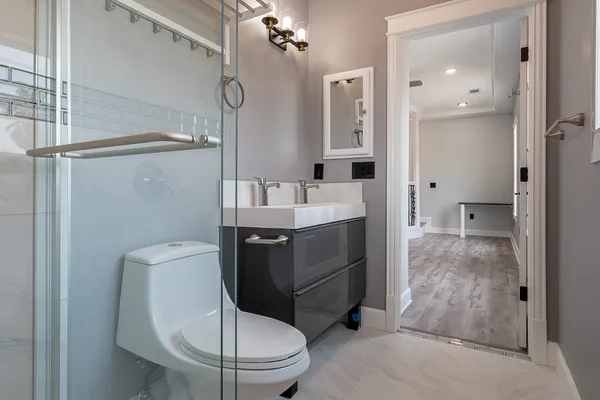 $2,250 | 1801 Rosenberg Street, Unit 204, Galveston, TX 77550