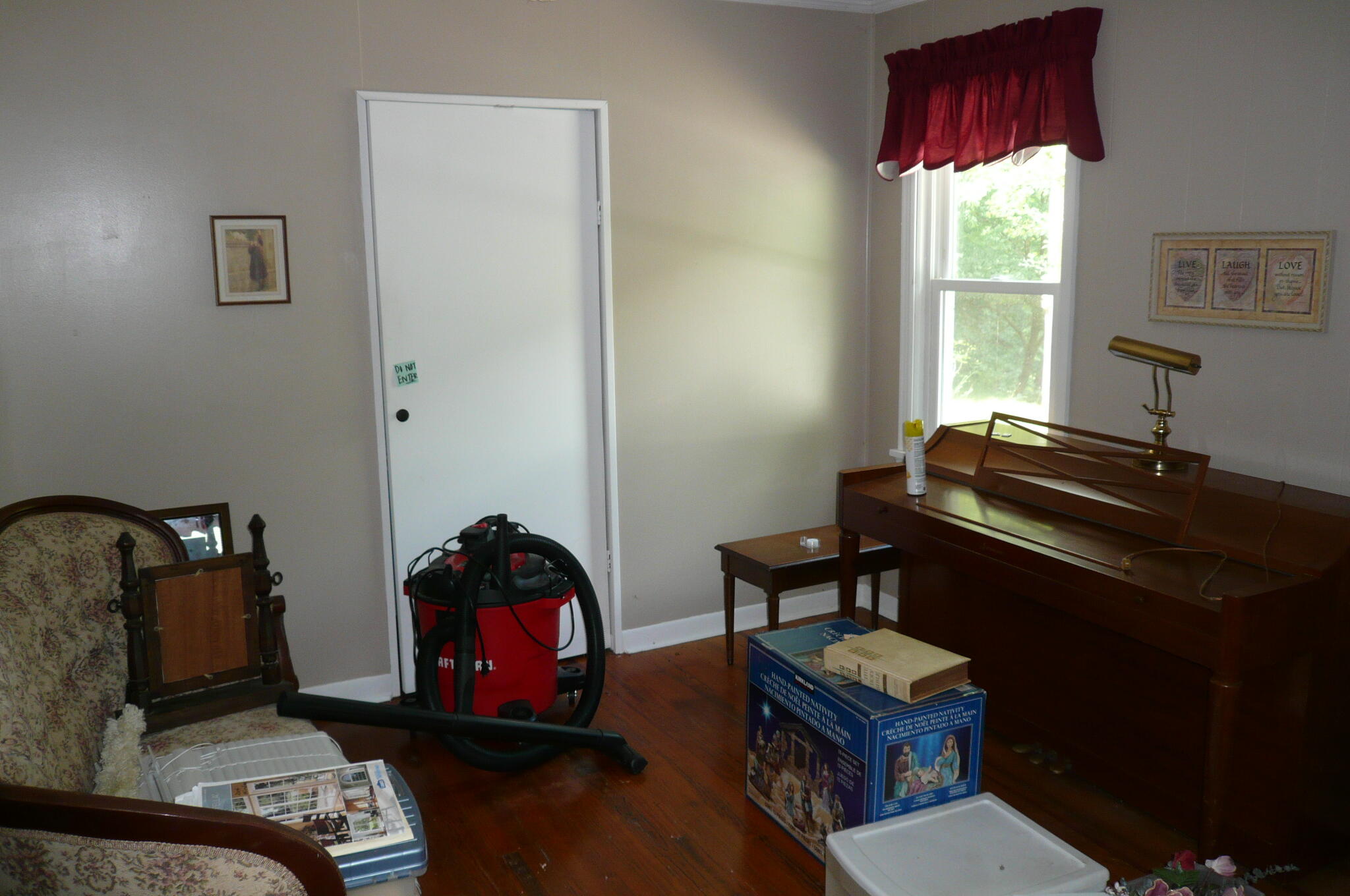 7330 Cove Hollow Road Elliston, VA 24087 - Photo 7 of 13 P1000705