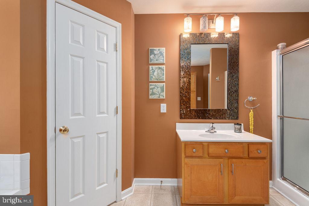 9052 Mullen Road King George, VA 22485 - Photo 30 of 71 separate vanities