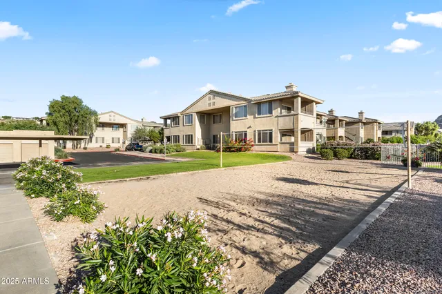 $290,000 | 16013 South Desert Foothills Parkway, Unit 2105, Phoenix, AZ 85048