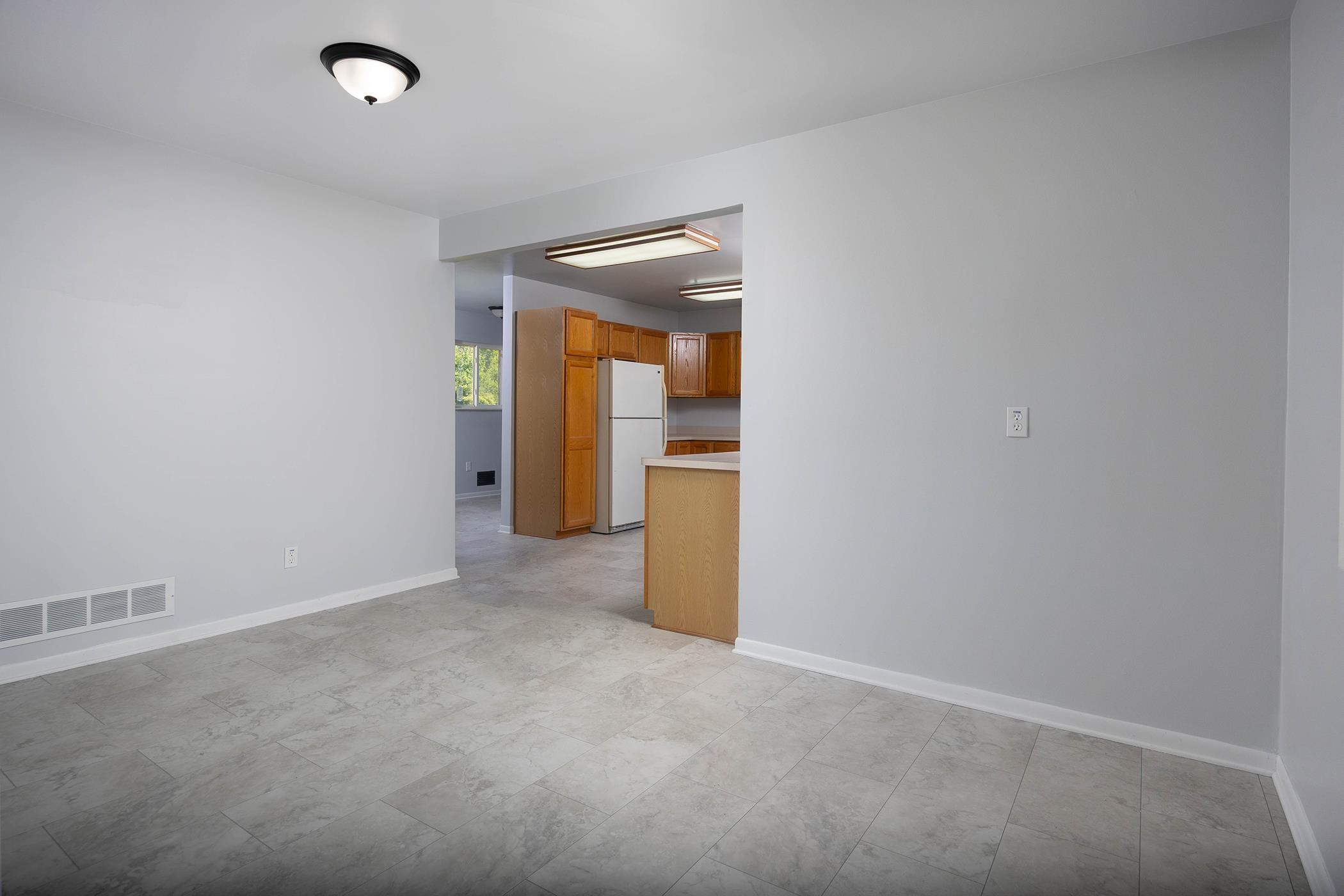 19211 31 Mile Road Ray, MI 48096 - Photo 10 of 41