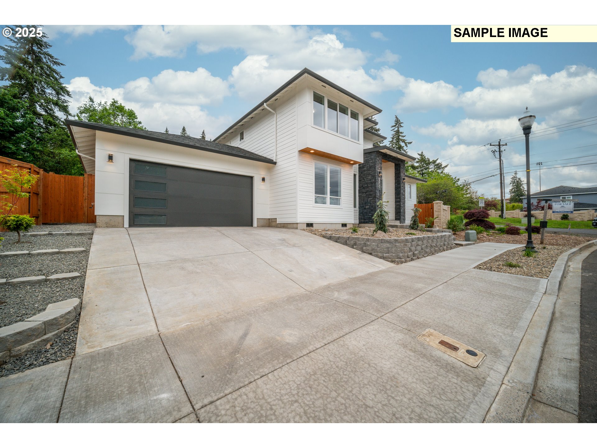 5809 Northeast 111th Circle Vancouver, WA 98686 - Photo 2 of 22