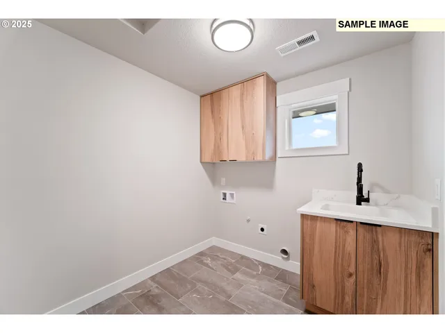 $739,900 | 5809 Northeast 111th Circle, Vancouver, WA 98686