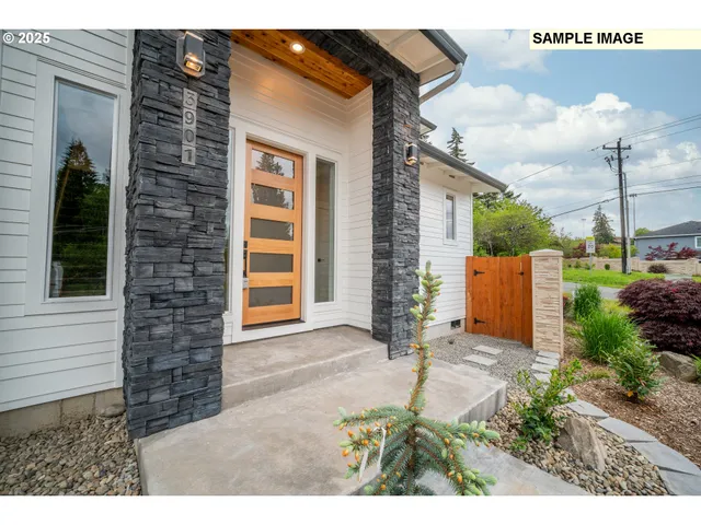 $739,900 | 5809 Northeast 111th Circle, Vancouver, WA 98686