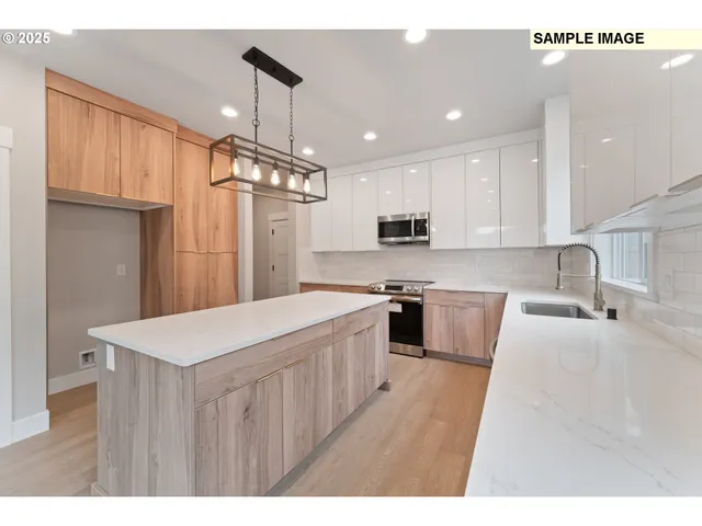 $739,900 | 5809 Northeast 111th Circle, Vancouver, WA 98686