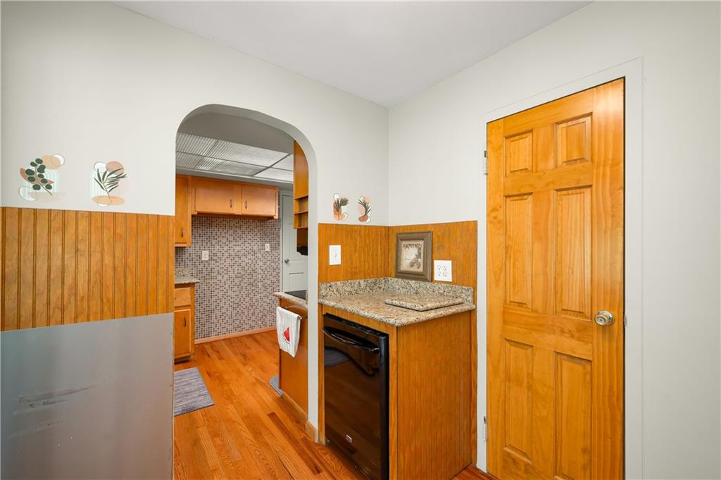 120 West Sunbury Road Butler, PA 16001 - Photo 13 of 46 a view of kitchen with washer and dryer