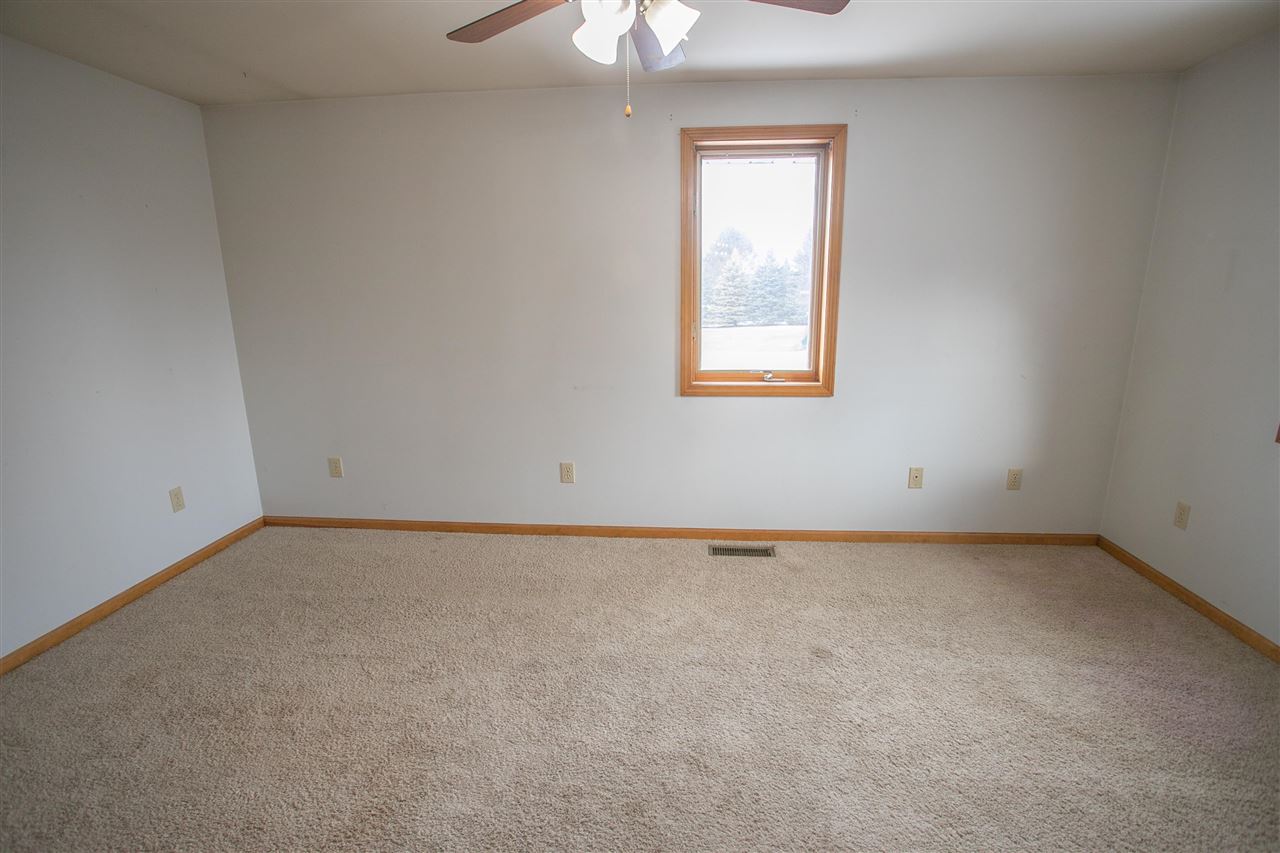 4550 Bill Road Durand, MI 48429 - Photo 12 of 70