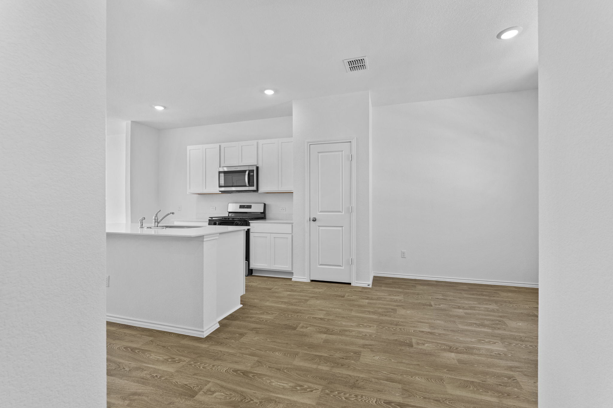 308 Santo Domingo Road Bastrop, TX 78602 - Photo 19 of 31