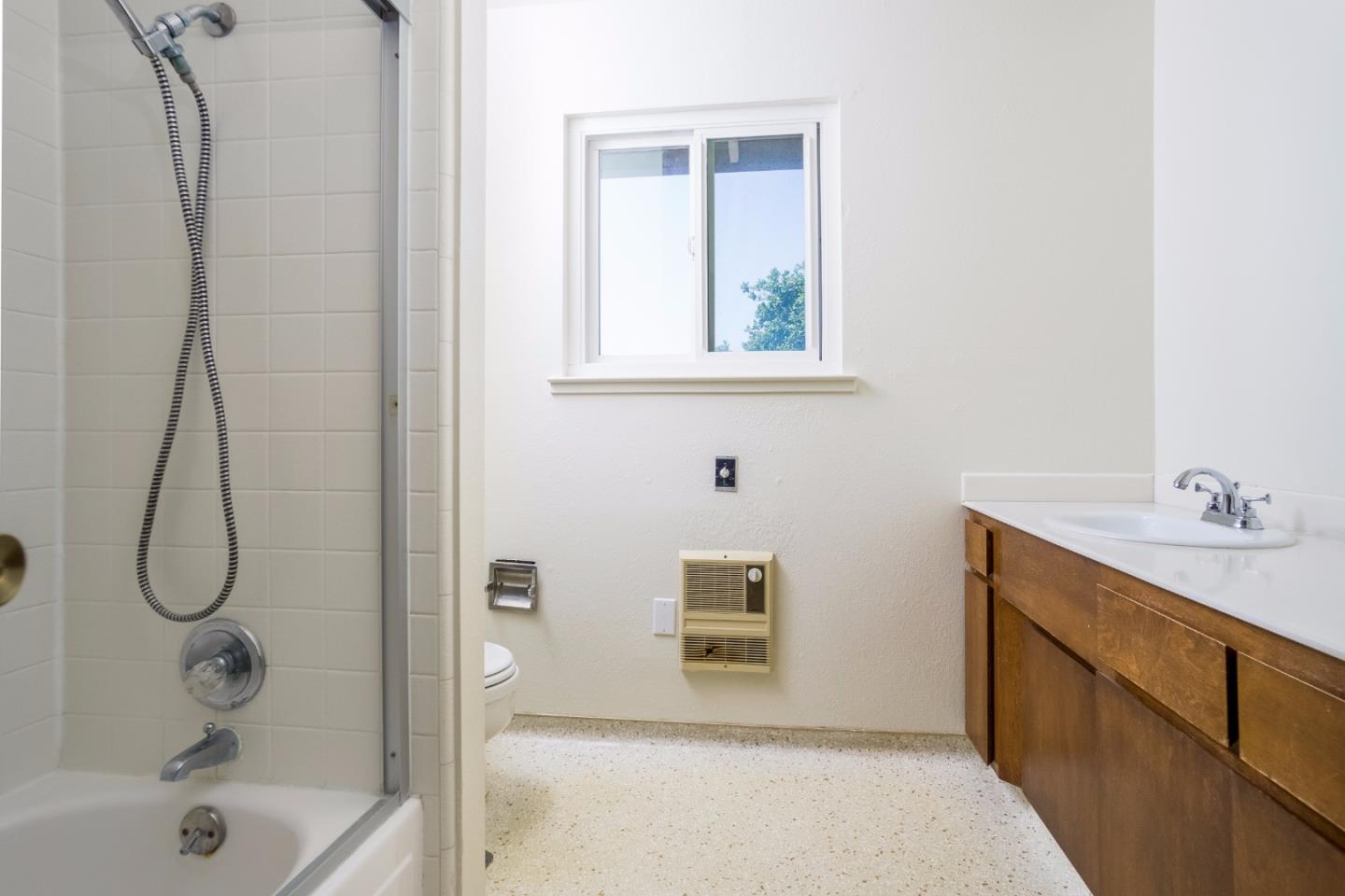 237 Walker Valley Road Castroville, CA 95012 - Photo 11 of 15 Gallery Image 11