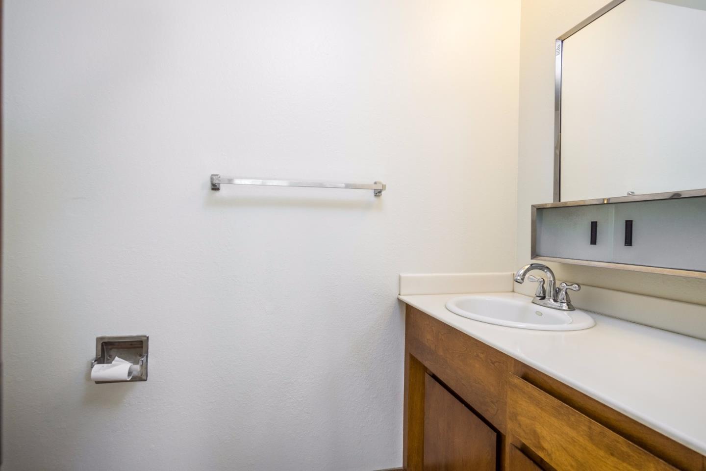 237 Walker Valley Road Castroville, CA 95012 - Photo 13 of 15 Gallery Image 13