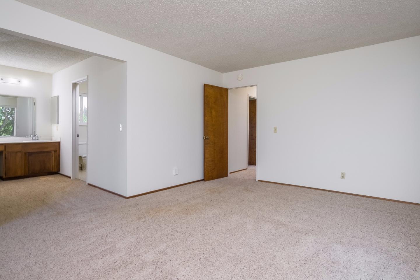 237 Walker Valley Road Castroville, CA 95012 - Photo 8 of 15 Gallery Image 8