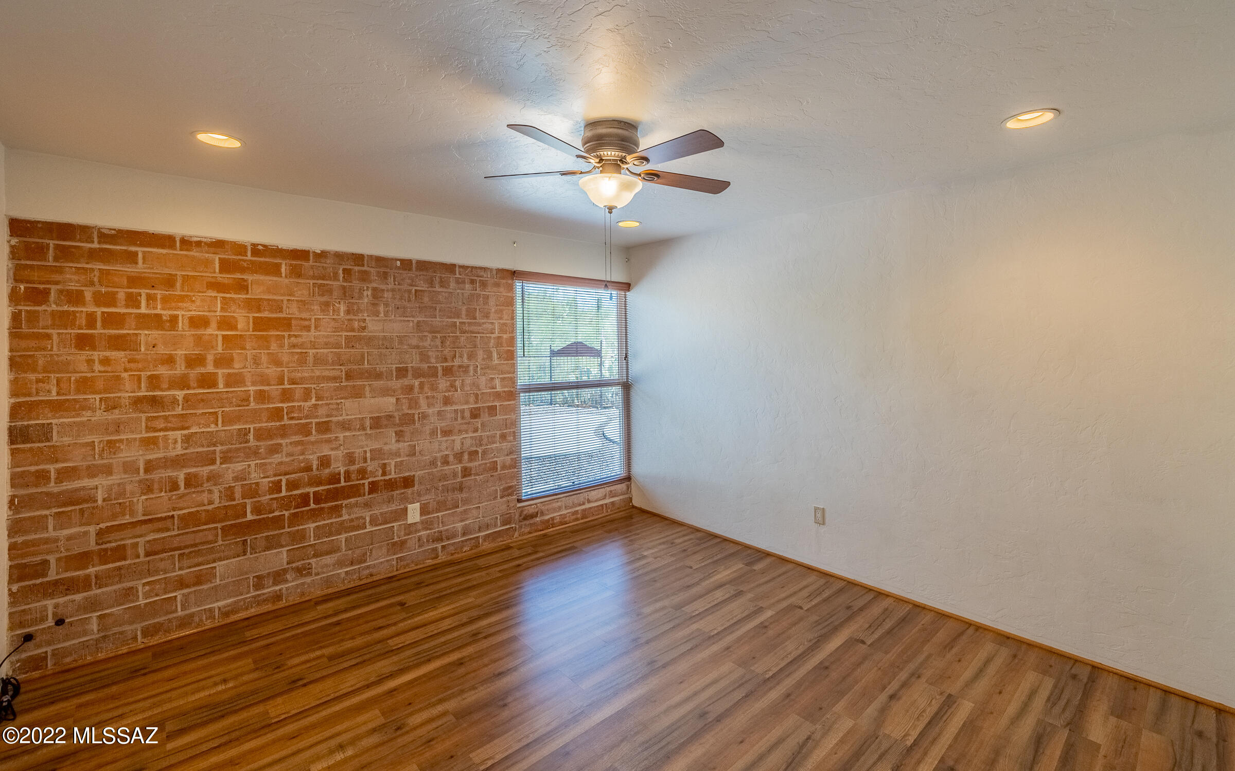835 West Roller Coaster Road Tucson, AZ 85704 - Photo 11 of 36 Gallery Image 11