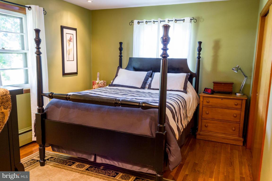 2824 North Colebrook Road Manheim, PA 17545 - Photo 14 of 36