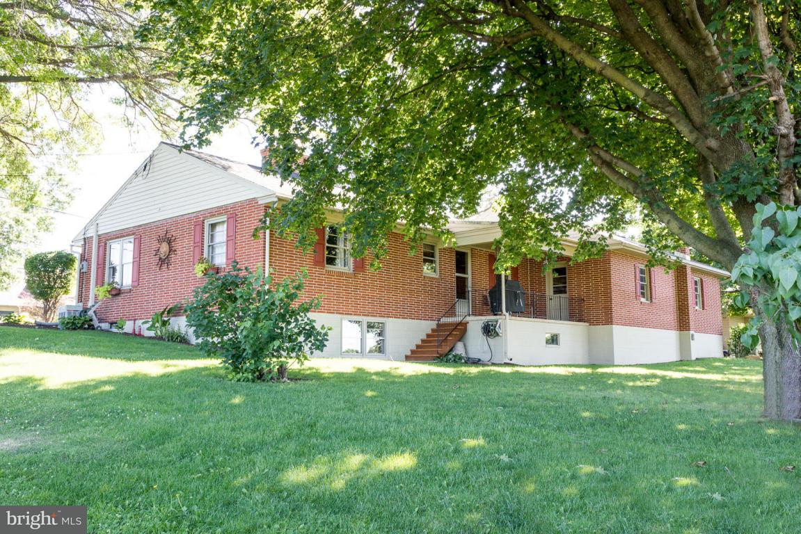 2824 North Colebrook Road Manheim, PA 17545 - Photo 16 of 36