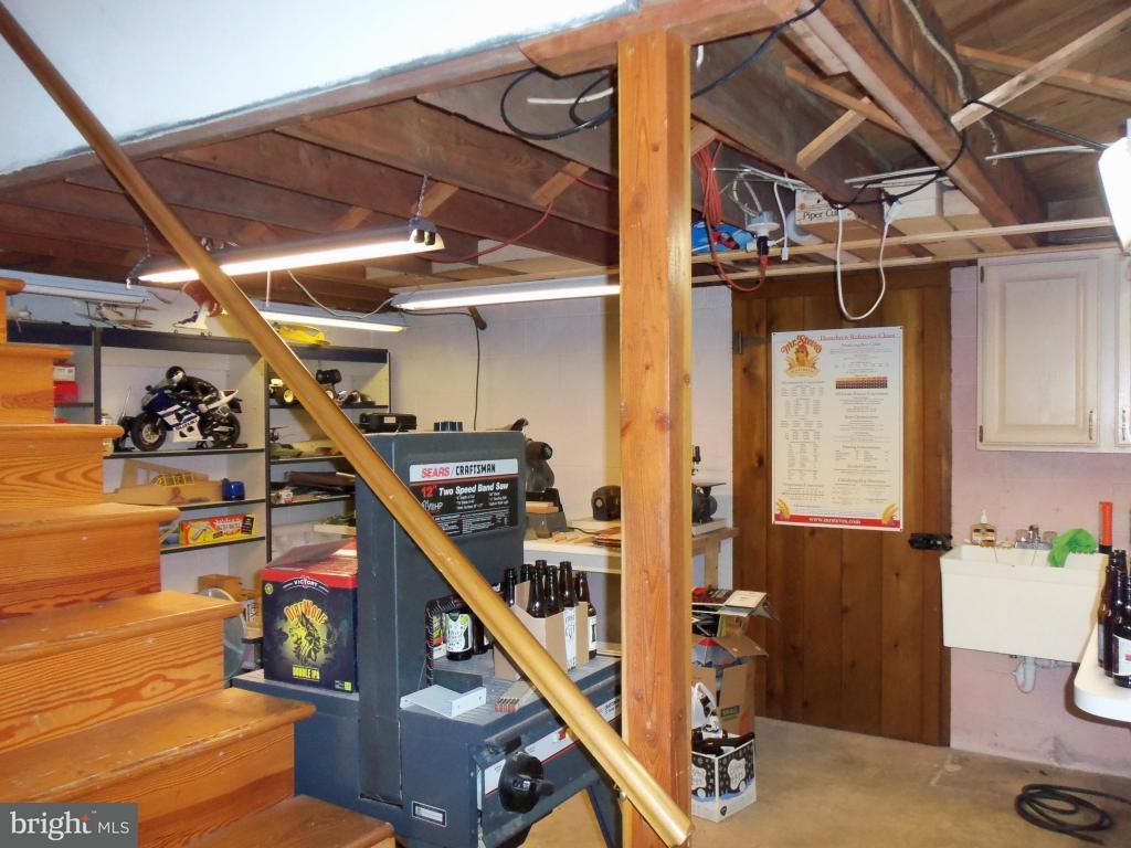 2824 North Colebrook Road Manheim, PA 17545 - Photo 29 of 36