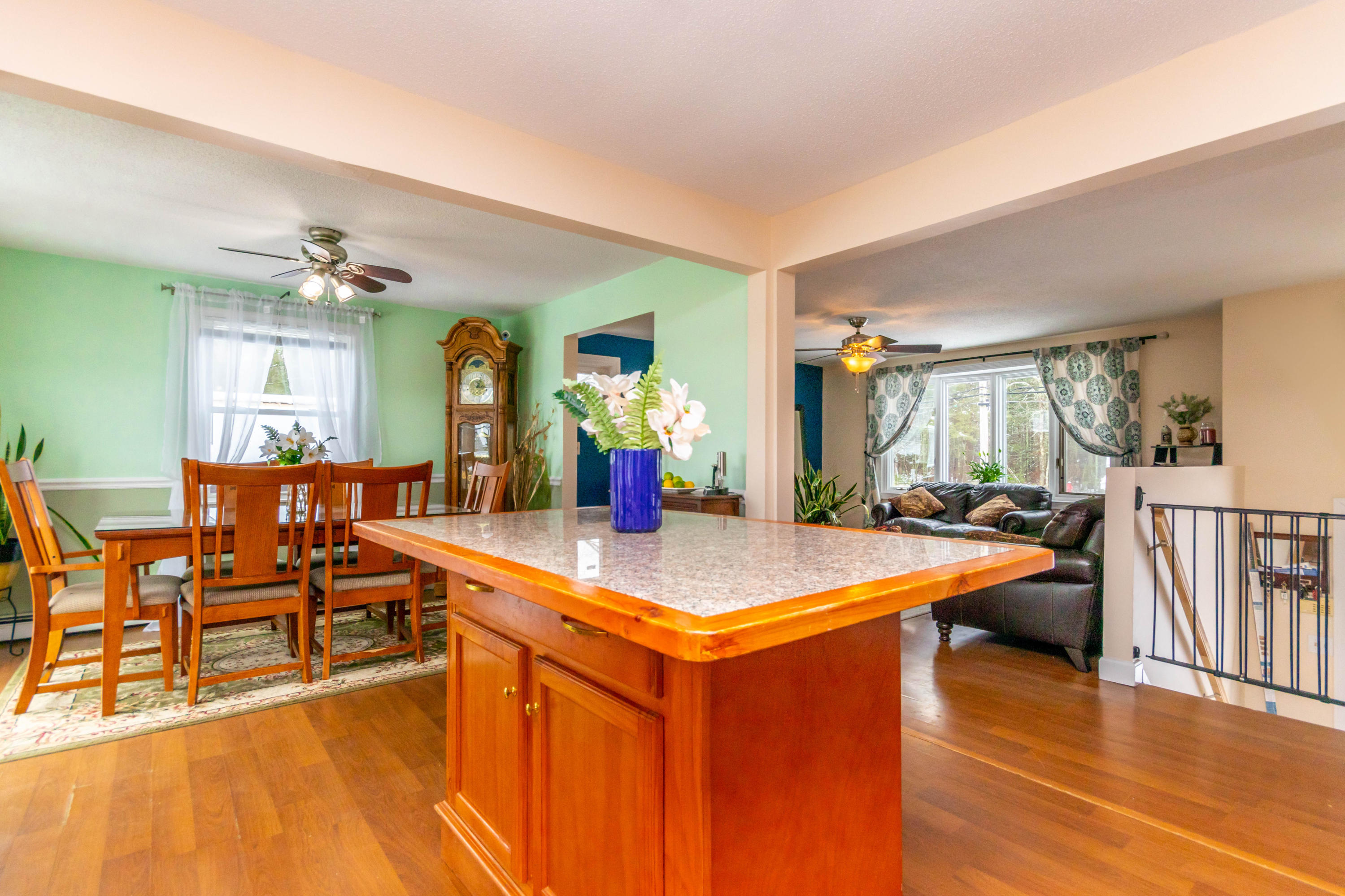44 Swifts Beach Road Wareham, MA 02571 - Photo 9 of 31 Open kitchen/dining/living