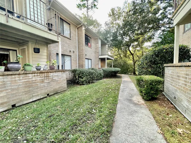 $1,100 | 3500 Tangle Brush Drive, Unit 3, Spring, TX 77381