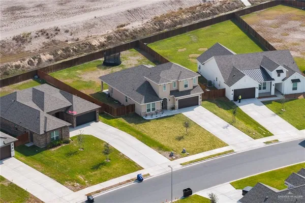 $4,000 | 14728 Aqualina Way, McAllen, TX 78504