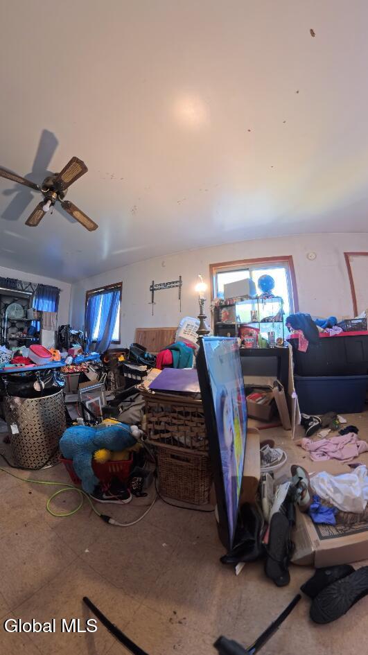 963 Strong Street Schenectady, NY 12307 - Photo 4 of 11 3