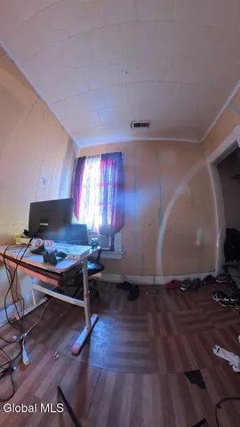 $179,999 | 963 Strong Street, Schenectady, NY 12307