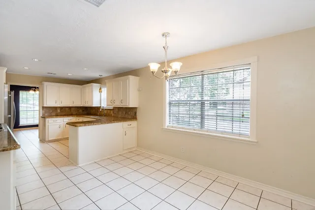 $315,000 | 1103 Suwanee Lane, Houston, TX 77090