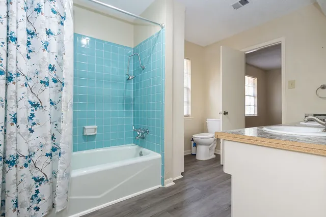 $315,000 | 1103 Suwanee Lane, Houston, TX 77090