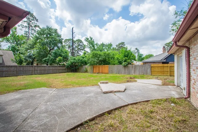 $315,000 | 1103 Suwanee Lane, Houston, TX 77090