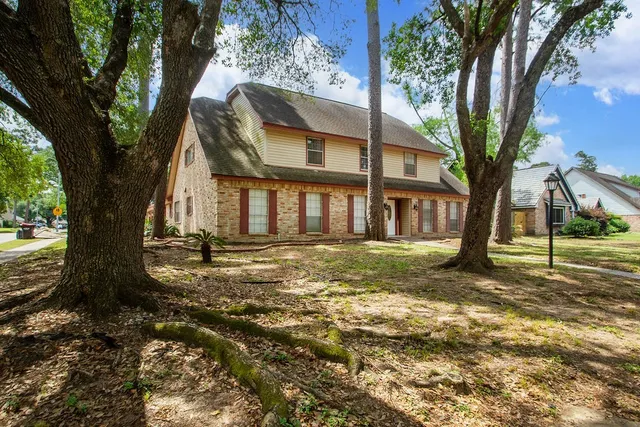 $315,000 | 1103 Suwanee Lane, Houston, TX 77090