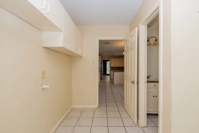 $315,000 | 1103 Suwanee Lane, Houston, TX 77090