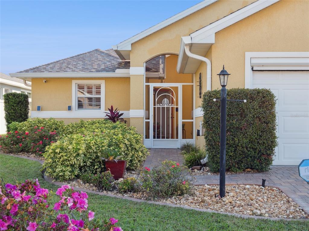 20642 Prince Ranier Place Leesburg, FL 34748 - Photo 3 of 59