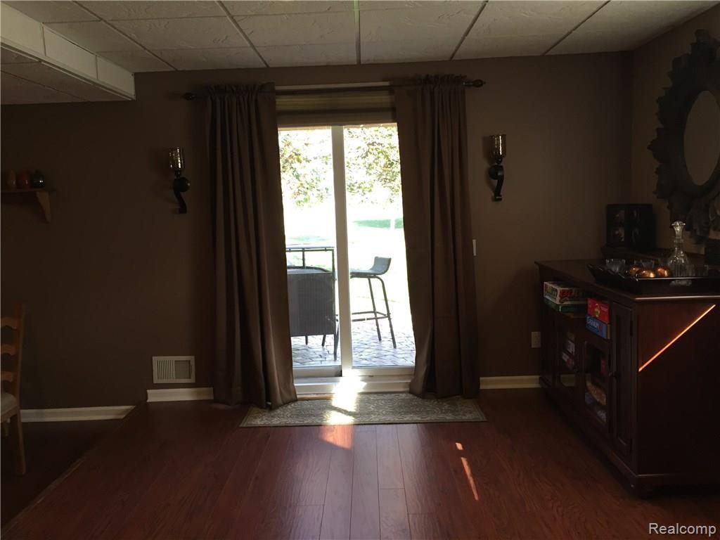 2112 Kennedy Drive Rochester, MI 48309 - Photo 45 of 47 IMG_0273 - Copy.JPG
