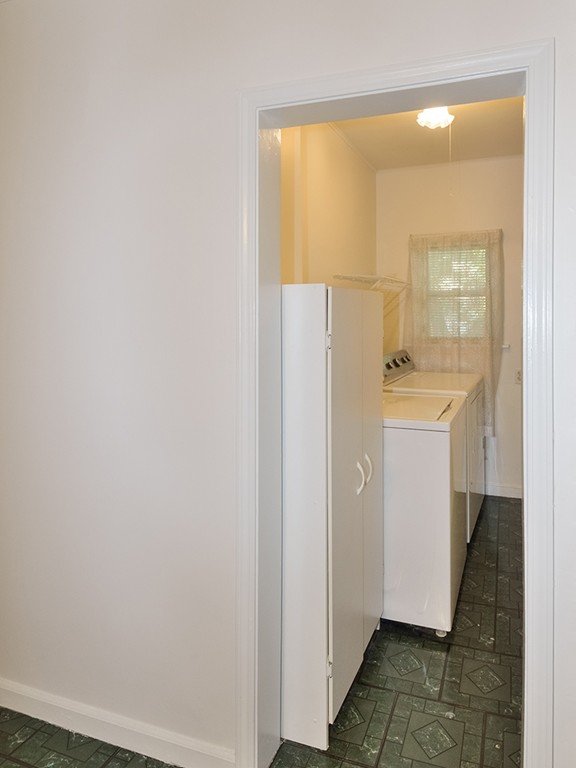 67 Jasper Street Springfield, MA 01109 - Photo 17 of 23