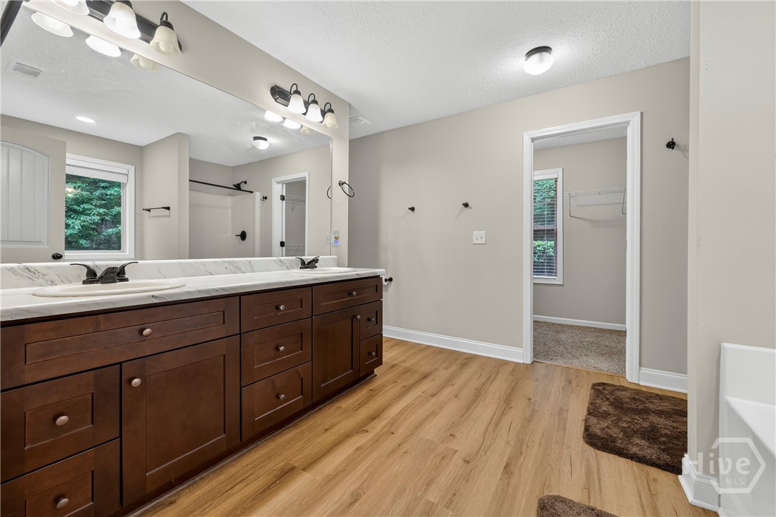 717 Oconee Lane Commerce, GA 30529 - Photo 20 of 57