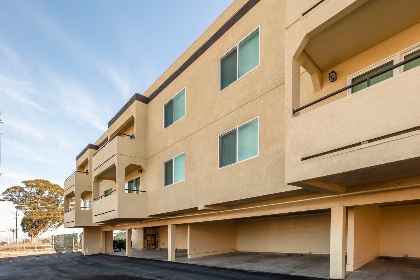 1007 Hemlock Avenue Millbrae, CA 94030 - Photo 3 of 34 a city view with tall buildings