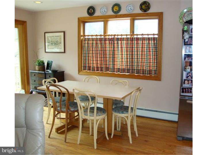 118 Rolling Road Bala Cynwyd, PA 19004 - Photo 11 of 15 Breakfast Room