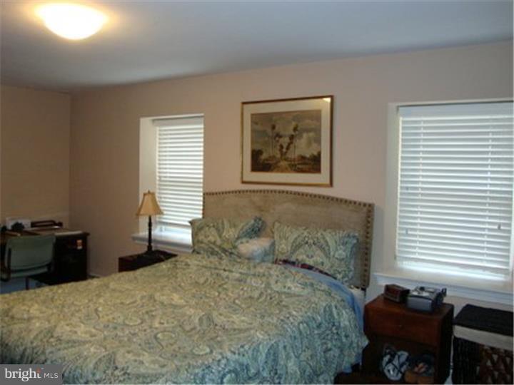 118 Rolling Road Bala Cynwyd, PA 19004 - Photo 14 of 15 Bedroom - Main