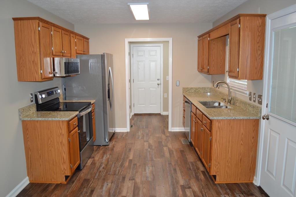 1025 Holcomb Road Ringgold, GA 30736 - Photo 28 of 37 Gallery Image 28
