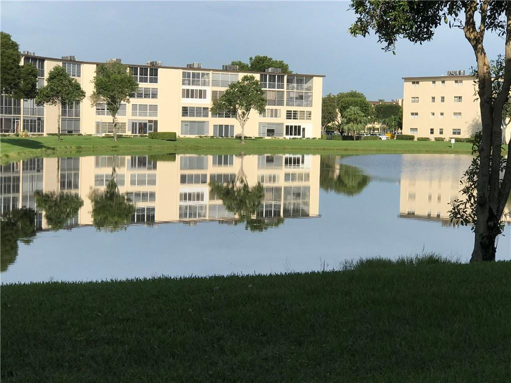 1012 Rexford Drive, Unit 1012 Boca Raton, FL 33434 - Photo 29 of 44 Photo 29