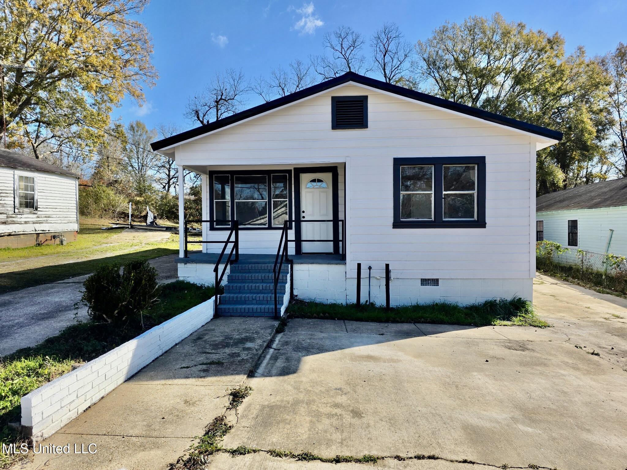 67 Faulk Avenue Fayette, MS 39069 - Photo 2 of 23 2697635050234459055