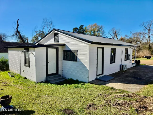 $79,000 | 67 Faulk Avenue, Fayette, MS 39069